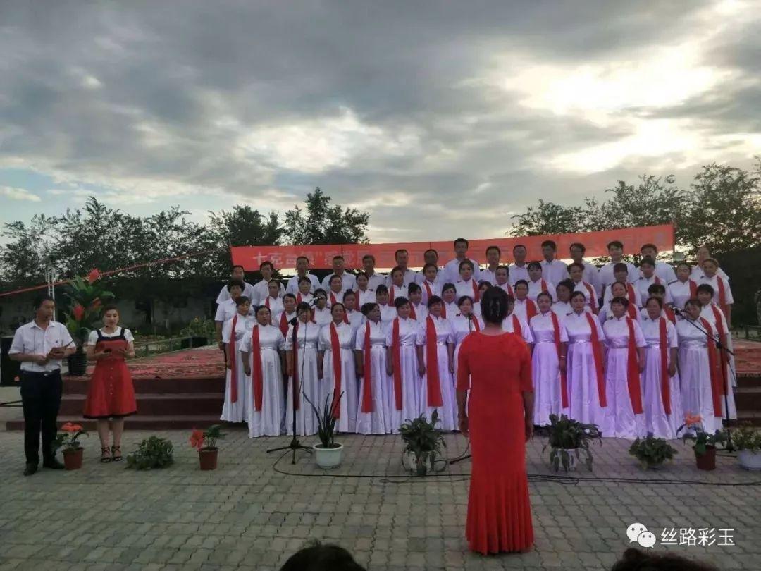 河口区孤岛镇:“学习强国”进银行 指尖学习不停歇